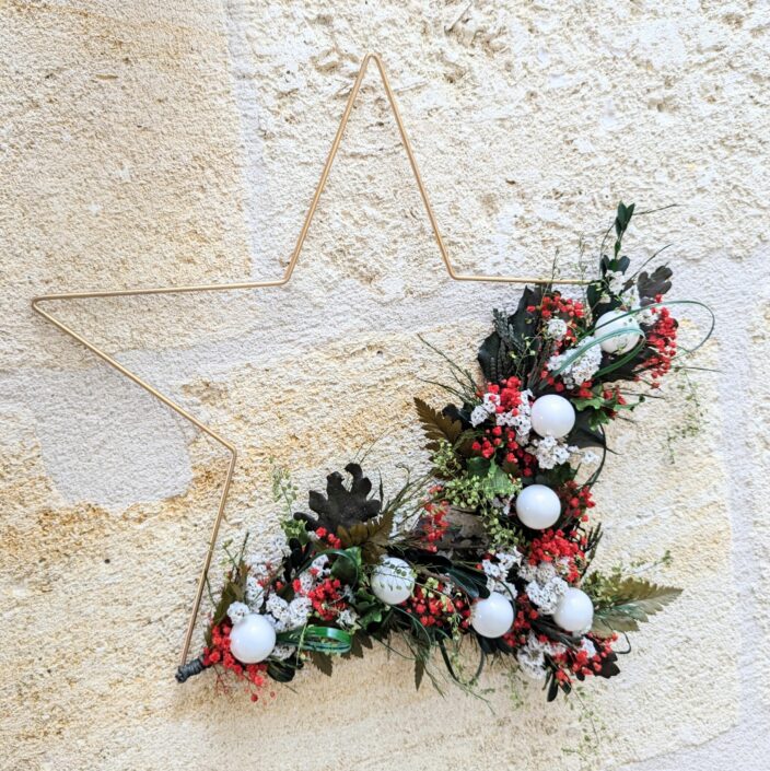 Étoile ornée de fleurs stabilisées pour décoration de Noël, Céleste 3