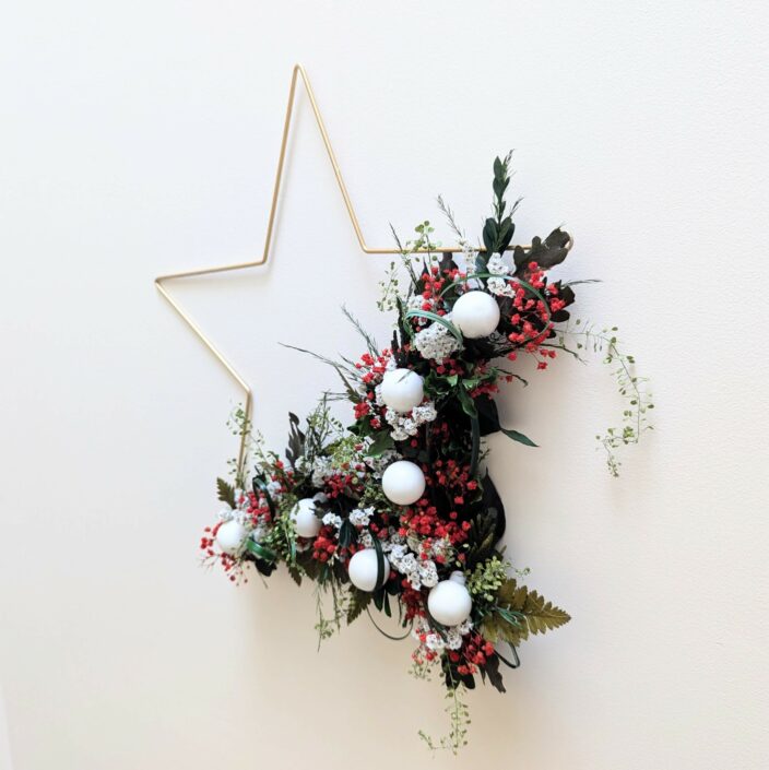 Étoile ornée de fleurs stabilisées pour décoration de Noël, Céleste 2